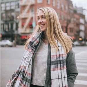 Meet your Posher, Manon